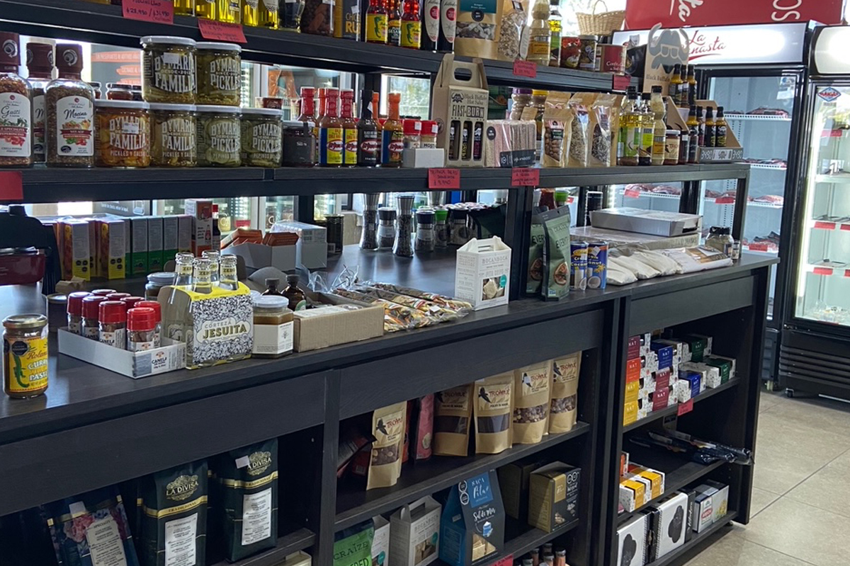 La Canasta Club Gourmet