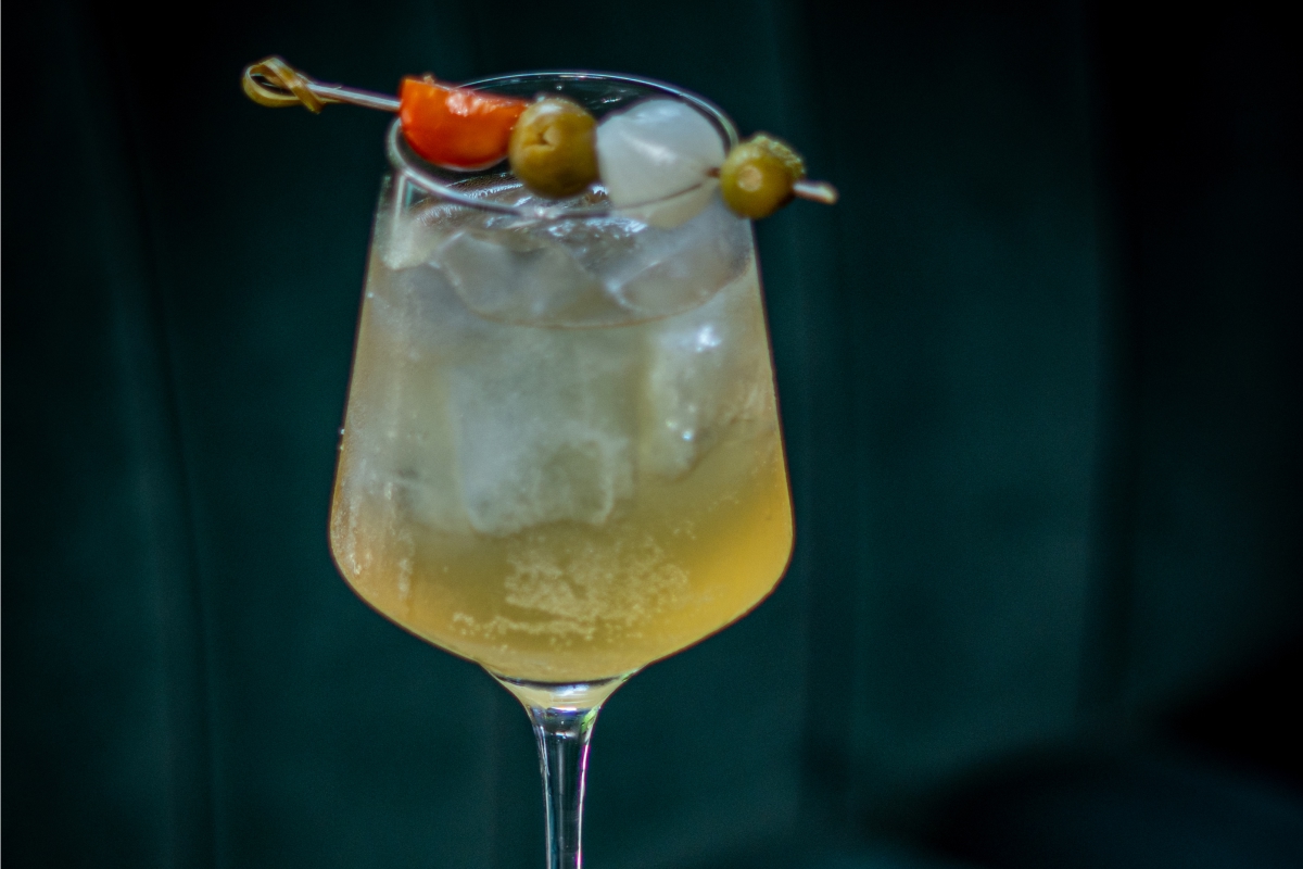 Anima cocktail lab & dance room 