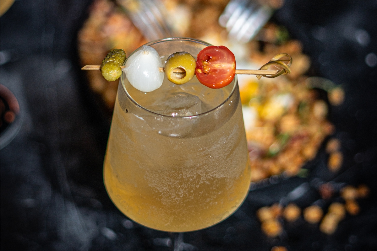 Anima cocktail lab & dance room 